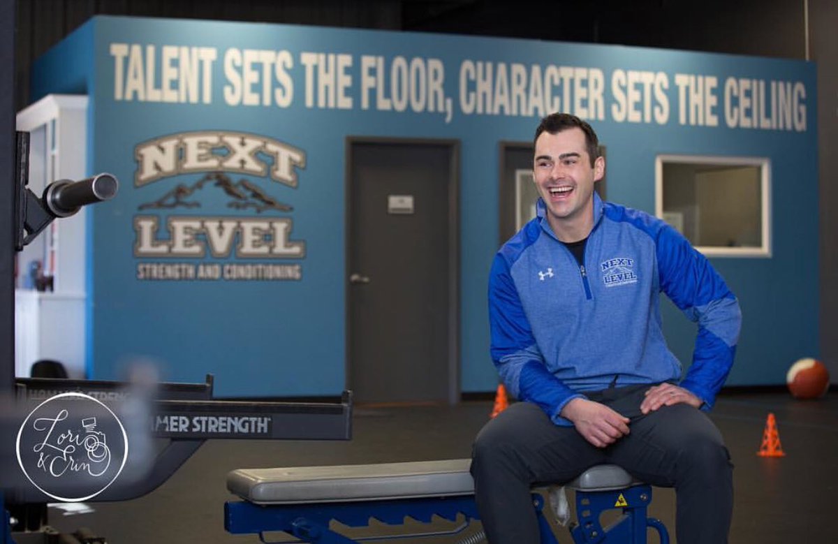 Get to know our owner <a href="/Natevank19/">Nate VanKouwenberg</a> and what makes The #NLSCFamily truly special!

lorianderin.com/ourblog/commun…