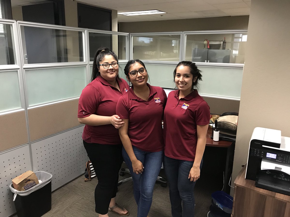 MFendonLawGroup's tweet photo. It’s Hump Day and we Team #mflg is rocking their apparel! #rockofworkcomp https://t.co/ImvGeqCNyH