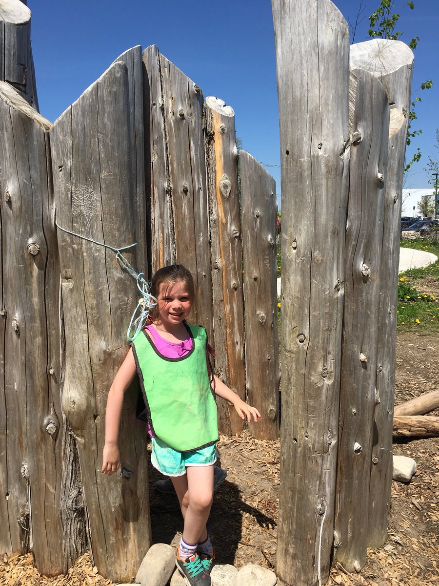 AlpineKindy3's tweet photo. We had a great time on our trip to Huron Natural Park today. The sun was hot so naturally we gravitated to the water and had lots of fun playing and experimenting in the sand. We also enjoyed a hike through the woods! Thanks to our parent volunteers ❤️ https://t.co/GTLlz1LV8O