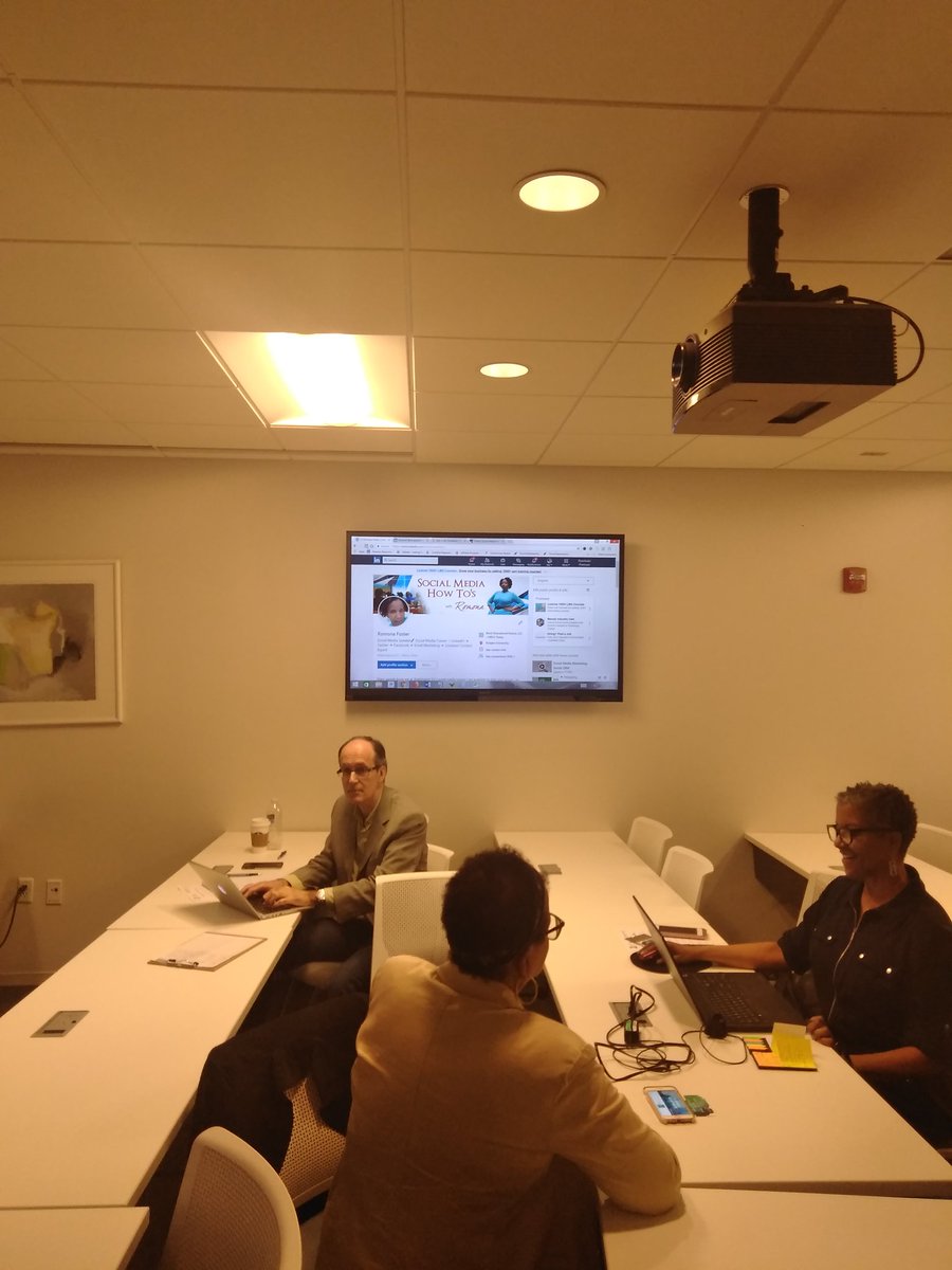 RomonaFoster's tweet image. We had a dozen small business owners who came out for @SCOREMentors' Get LinkedIn: How to Get Connected workshop today AdvantEdge Workspaces.
We missed you. 😄 Be sure to register for my next workshop by clicking here ➡️ bit.ly/PopupWorkshops
#howtousewordpress #wordpress