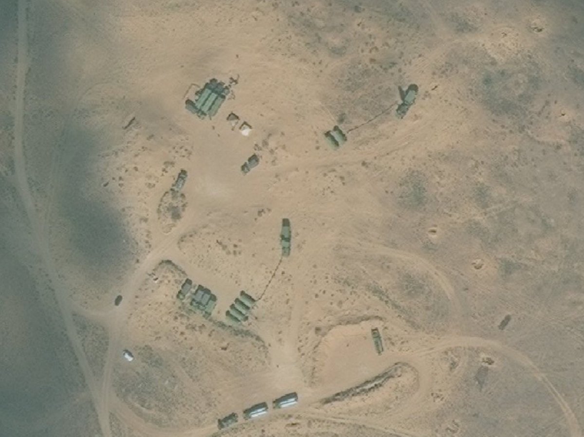 strannik_1981's tweet photo. #ashuluk volga-21 site 1 x 96l6e & 1 x 96n6e, right?
cc @JesusFromMars @intellipus
1. 20170315
2. 20170908 https://t.co/tYlk45l2X4