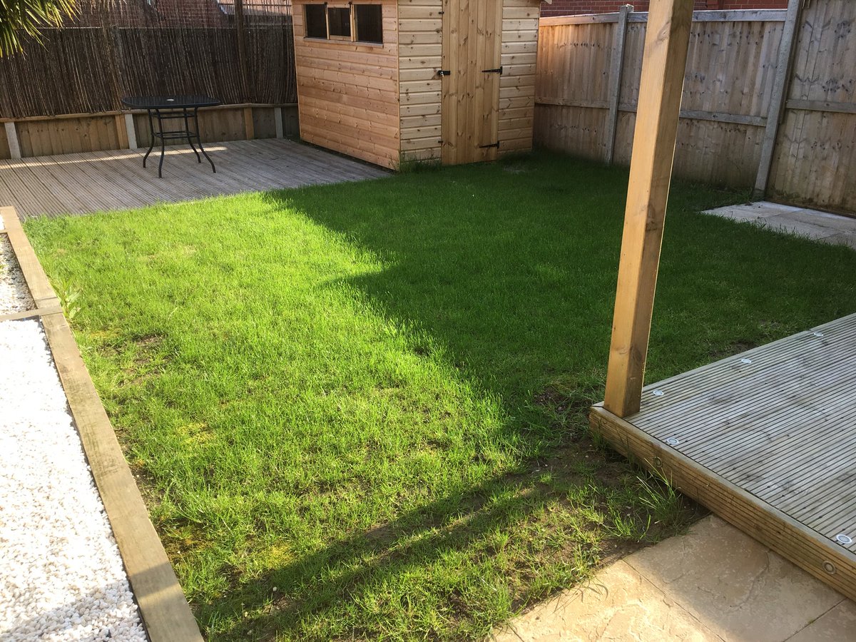 artigrassltd's tweet photo. A stunning example of what we can do for your #gardens , all achieved in one day.
#artificial #grass #astroturf #fakegrass #suffolk https://t.co/dLTPfMw1N8