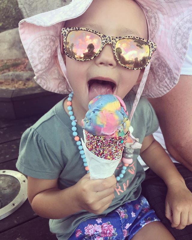 That holiday feeling. Pic shared by heids_sunnycoaster. #seaworldaus