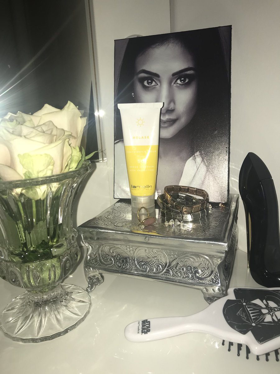 MReddyRibeiro's tweet photo. #Helase is a #must for our #wintersun @lamelleSA #creatingconfidence #tammytaylormrssa18 @MrsSAPageant available at @SkinRenewalSA https://t.co/gBdhMPW61U