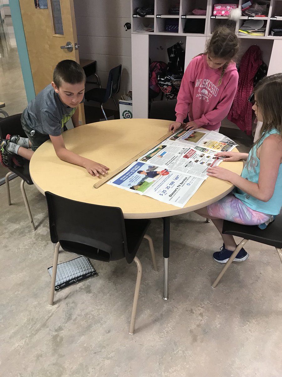 Pdalefour's tweet photo. Making a meter squared to see how much bigger it is than a cm squared #Pdale #math https://t.co/MYyNt8RtOU
