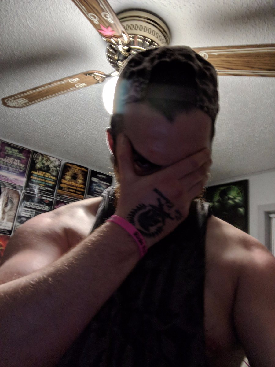 ChronicTyler's tweet photo. Working hard, always tired https://t.co/0959SqFGEW