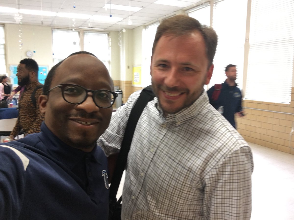 Spencexperience's tweet photo. #APIP2 is successfully completed, rewarding experience growing with these awesome school leaders @pgcps @APIPpgcps @Albert_TLewis @michele_goforth @msjessicacoley @DrSharonHPorter ...Thank you Dr. Porter for Everything!! https://t.co/cy2nOc44Wi