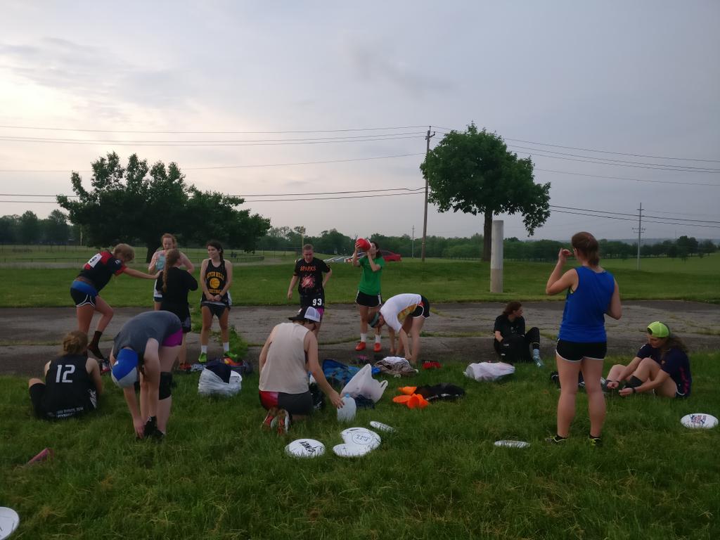 CincySparks's tweet photo. So great to see all these women at tryouts tonight! #lickthebattery #getsparky https://t.co/5DvcPnI1cx