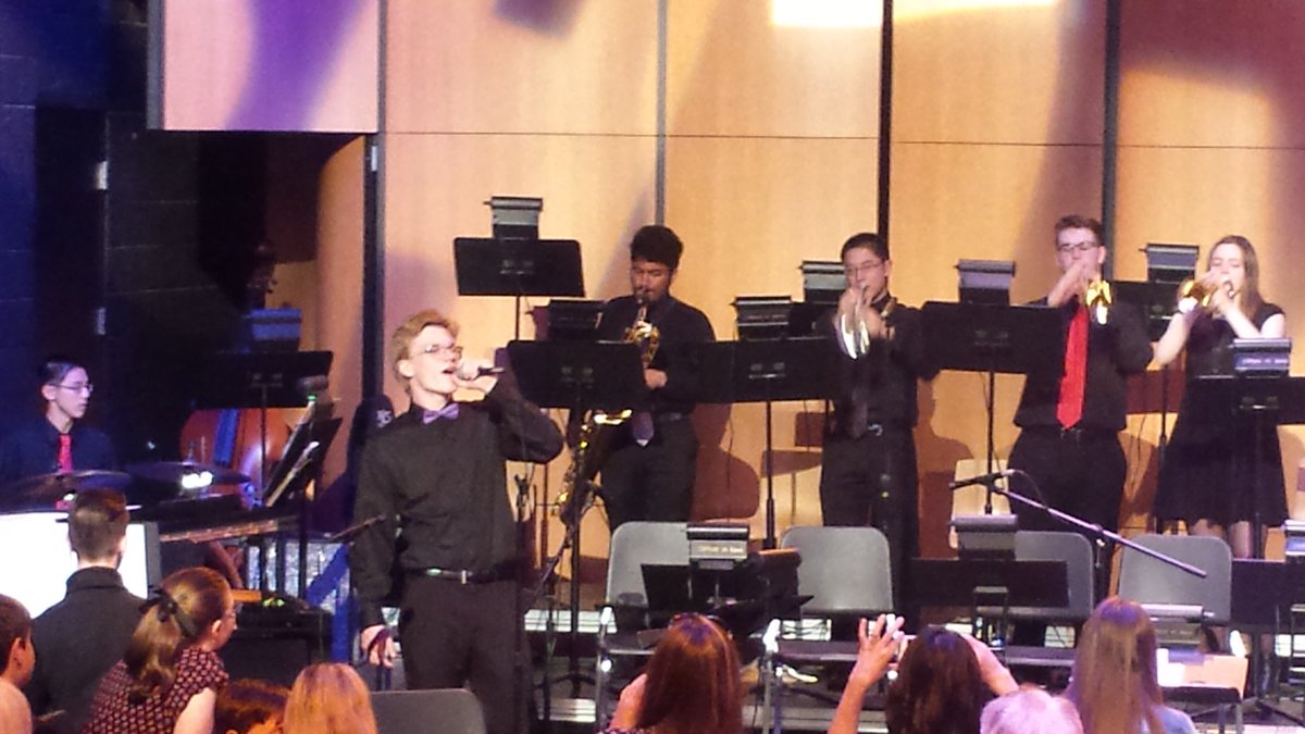 ChaskaHawks's tweet photo. @ChaskaJazz1 knocking it out of the club with some hard-driving Mancini after an impressive Brubeck medley and Ellington standard by the The Combo! #TheBigShowXV https://t.co/4l3CW9FlPO