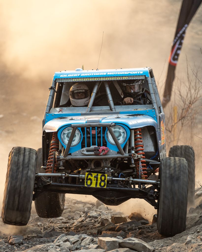 NittoTire's tweet photo. No roads in sight, time to hammer down!

#Nitto | #TrailGrapplers | #GilbertBrothersMotorsports | #OffRoad | #RockCrawler | #RoadsOptional | #Buggy https://t.co/xolKomSWsd