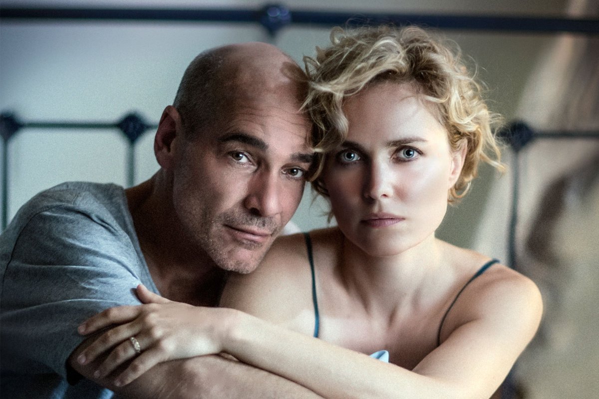 UsingThisBed's tweet photo. @UsingThisBed
WINNER - Best Thriller - #NewRenaissanceFilmFestival - #Amsterdam 2018

#WhoeverWasUsingThisBed #BestThriller @NRFFest @Radha_Mitchell @JeanMarc_Barr @JaneBirkin3 @RaymondCarver https://t.co/ZSxc3lp3oI