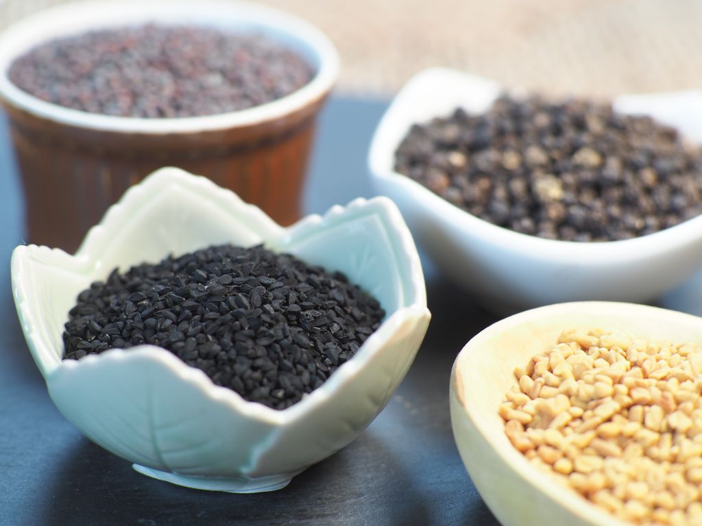 eatqueenpickle's tweet photo. Spices, a love story. Can anyone name them all? https://t.co/djwocXfEqj