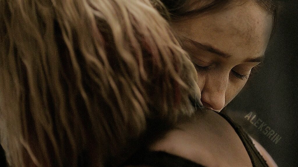 leryBarell's tweet photo. Sé, que a veces soy difícil de entender
Que puedo lastimarte😥😥😢💔 sin querer
Sabes bien, sin querer
Yo, que tanto te he intentado proteger👊👊💢💜
El héroe de tus sueños quiero ser
Y no sé si estoy bien
Pero sé que te amo🖤🖤♌😘 y
Solo quiero devolver un poco.. https://t.co/QBsa1GqgBF