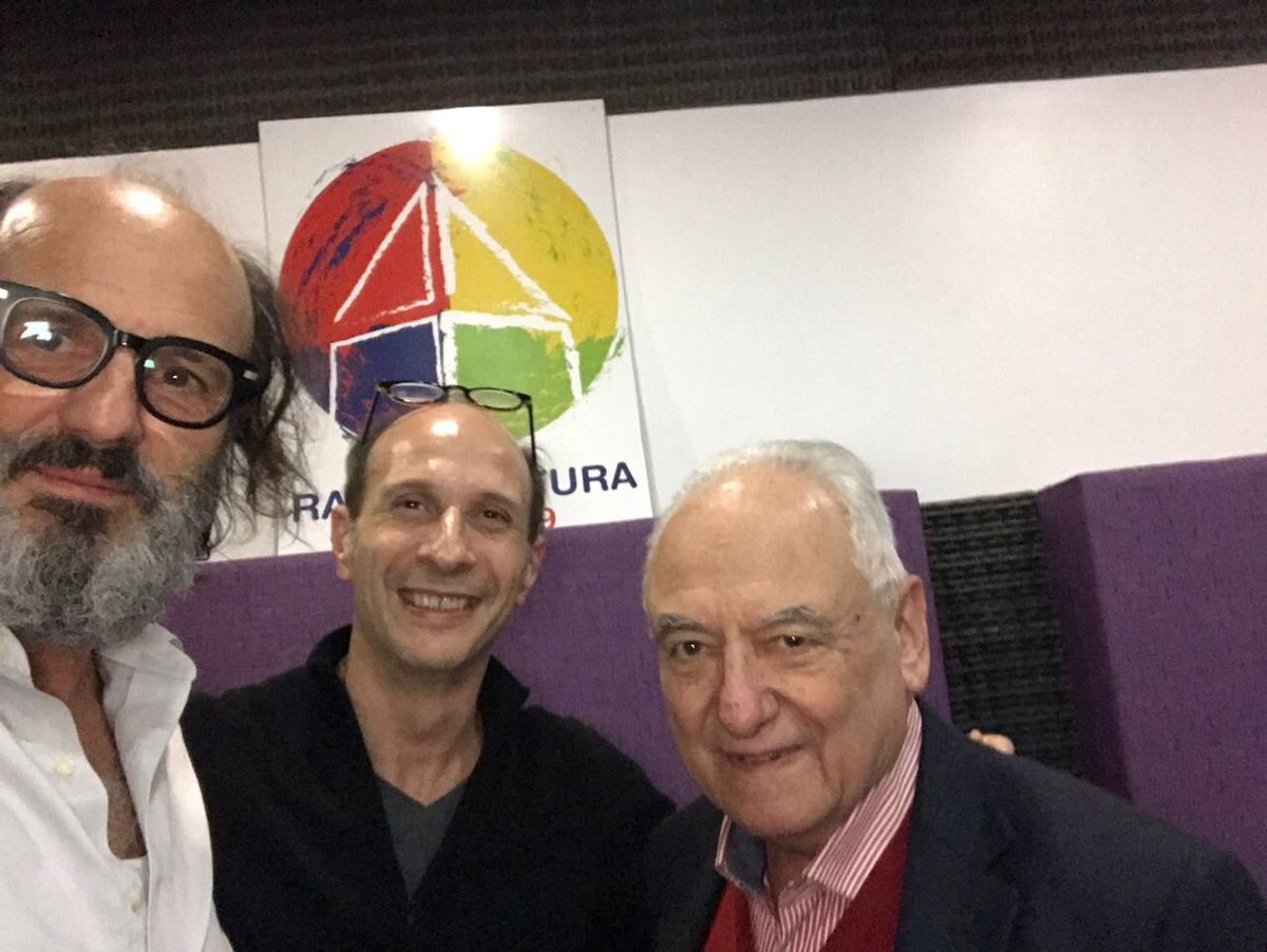 PittalugaMartin's tweet photo. En @geoinestables1 con el tres veces ministro de defensa Horacio Jaunarena  y @BronziniFP un lujo ! https://t.co/HOY3B4Kc5O