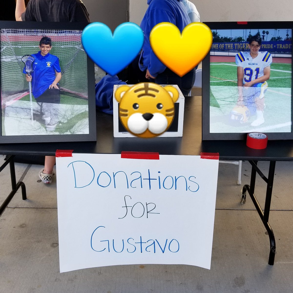VHS_Football's tweet photo. A great big #TigerThanks to everyone who came out and made a contribution to our donation drive for Gus and the Hernandez family!! #TigerFight4Gus https://t.co/fMnG69zw9R