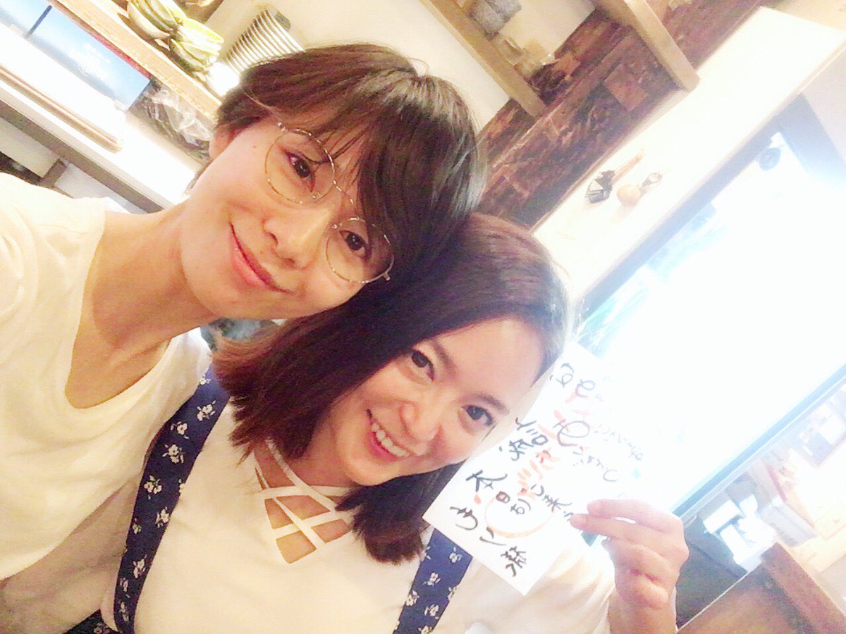 ひっさびさの 森なな子こと ななこ氏 お互い喋るのに夢中で料理の注文がなかなかできないw 友達っていいなぁ アニメ メガロボクス の白都ゆき子さんです 面白くって毎週楽しみにしてるアニメ あしたのジョー好きにはぜひ見るべし 久々 酒好き同士 あっという