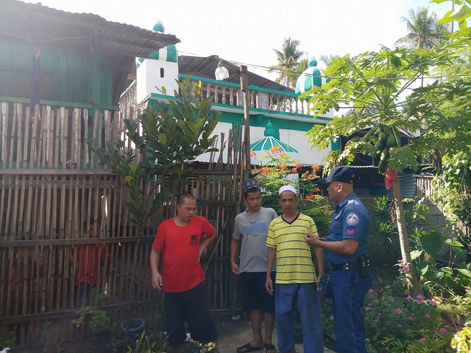 PO3 Roderick C Ocariza, PCR PNCO conducted information dissemination re salient points of RA 9165 in relation to Oplan Taphang to the muslim residents of Brgy. Sta Cruz and Brgy, Sugbongcogon, Tagoloan Misamis Oriental.