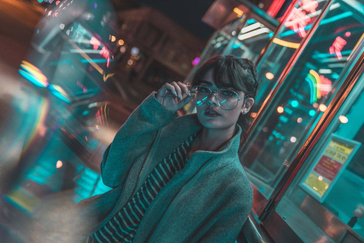 theartofcoco's tweet photo. All of the lights 💡
-
#model #modelling #modelsoftwitter #neonlights #neon #lights #nightphotography #vancouver #yvr #vancouvermodel #photography #agameofportraits #agameoftones #portrait #portraits #portraitphotography #reflection #bluetones #blues #asianmodel #bangs #cute #hi https://t.co/3yas89TEr1