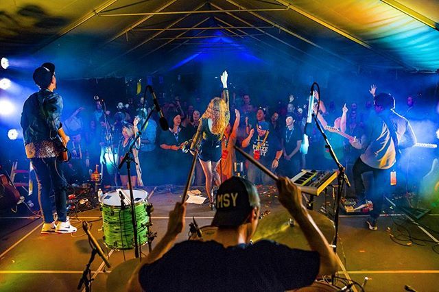 CaseyHabich's tweet photo. One of my #favs from @lamusicprize! @royalteeth #Louisiana #onlylouisiana #shreveport #prizefest #lamusicprize https://t.co/oUO2Y5ipyR