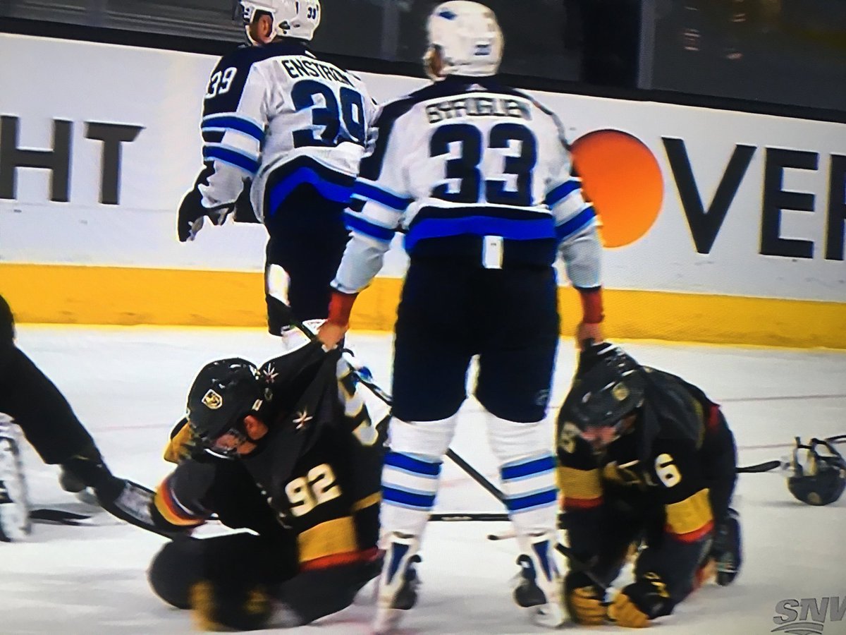 ColinHartigan's tweet photo. Have to get this framed and signed! #beastmode @NHLJets #beauty #priceless #jetted https://t.co/g7YZZrdMbl