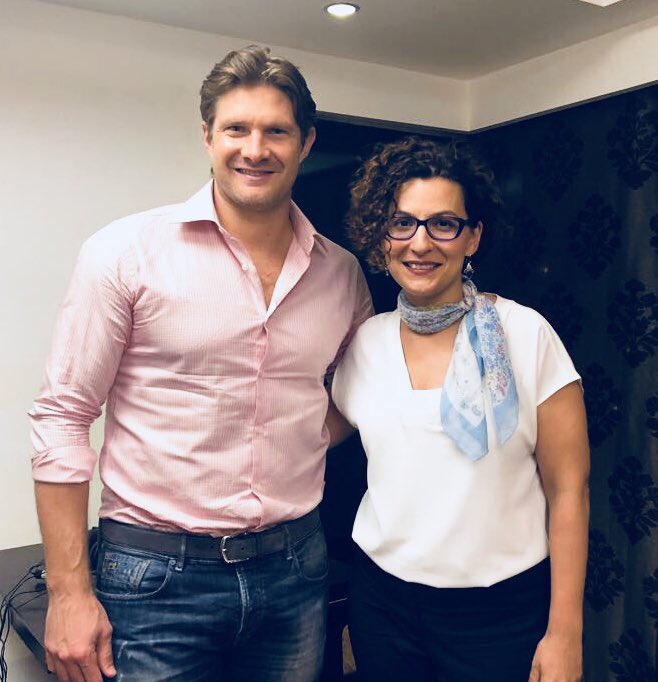Ester_Matters's tweet photo. With @ShaneRWatson33 getting ready for his keynote #TechHR18! Join us to learn how tech is augmenting performance - 1st, 2nd &amp; 3rd August! https://t.co/IuL5c0IKgu