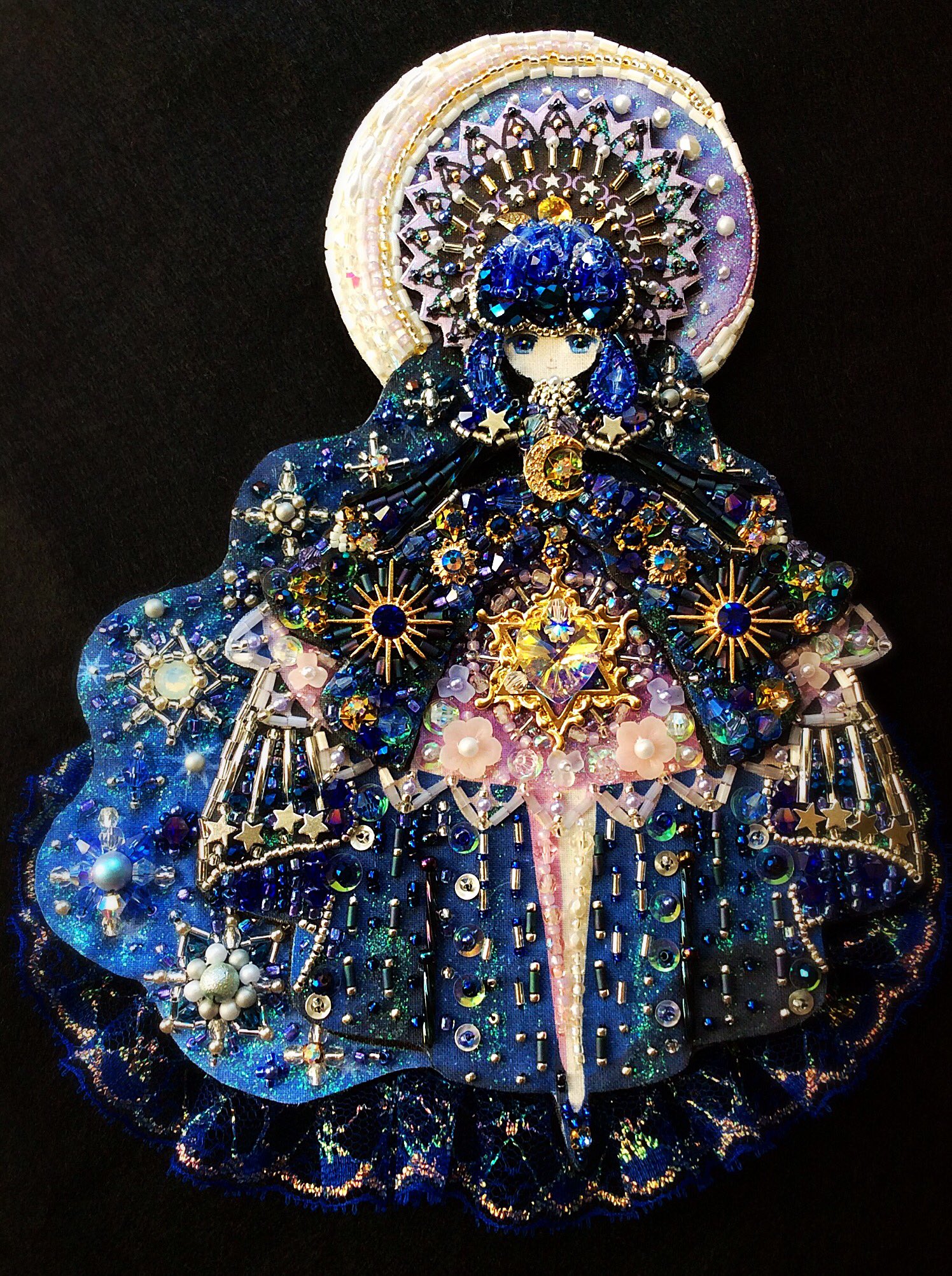 大倉トーイ人形　ビーズ刺繍立体オブジェ　ハンドメイド 大倉トーイ人形 ビーズ刺繍立体オブジェ ハンドメイド 立体