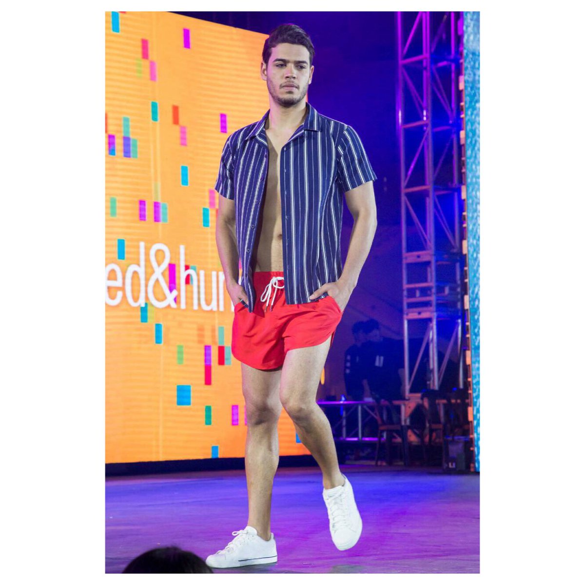 foldedandhungph's tweet photo. It’s still summer in our clock! Look your best with @foldedandhungph . Drop by the store nearest you and shop the best from the #FHSummer2018 collection!
Polo (P1,099.75)
Board Short (599.75) https://t.co/DqLPYMSn9g