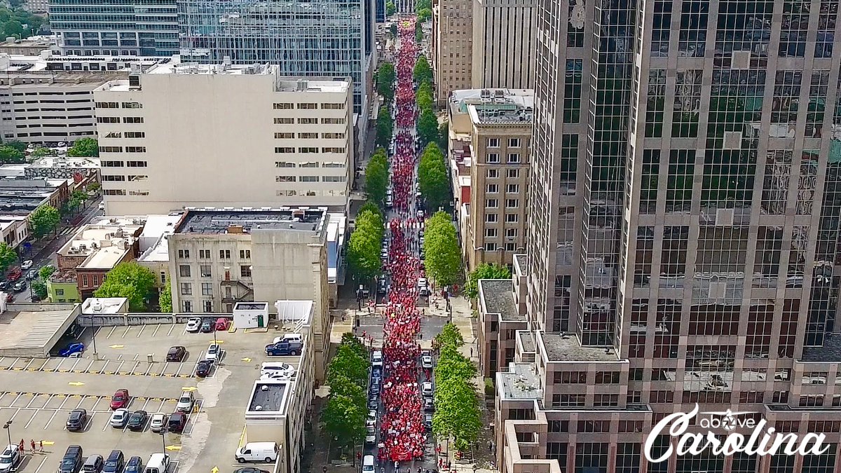 AboveCarolina's tweet photo. We worked the #drone for #news coverage of the #RedForEd march/rally today in downtown #Raleigh. So much red, all the way from the Legislative Building down to Duke Energy Center for Performing Arts.
#teachers #NCTeacherRally @ncae @CBSNews @CNN #seaofred #red4ed #TeamNCAE https://t.co/Nhk0cONypd
