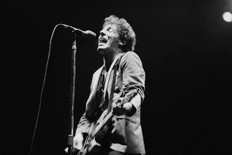 CalidoMedia's tweet photo. Today #BruceSpringsteen & #EStreetBand tunes are on high rotation at CalidoHQ #Perth!
#Springsteen
.
.
.
#webdesign #webdevelopment #digitalmarketing #socialmedia #socialmediamarketing #smm #FacebookMarketing #PerthBusiness #perthsmallbusiness #perthsmallbiz #perthisok #perthlife https://t.co/9v0nMSvOZr