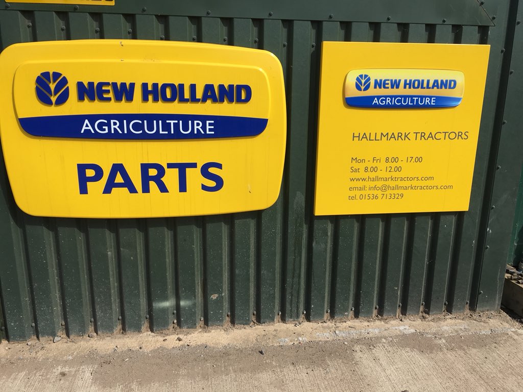 Martin_Lishman's tweet photo. Grain Clinic today at Hallmark Tractors Rothwell @Russell_Group14 Come down for your moisture meter certification and to discuss our crop storage options #harvest18 #protimeter #barnowlwireless https://t.co/x0tHUSOsyz
