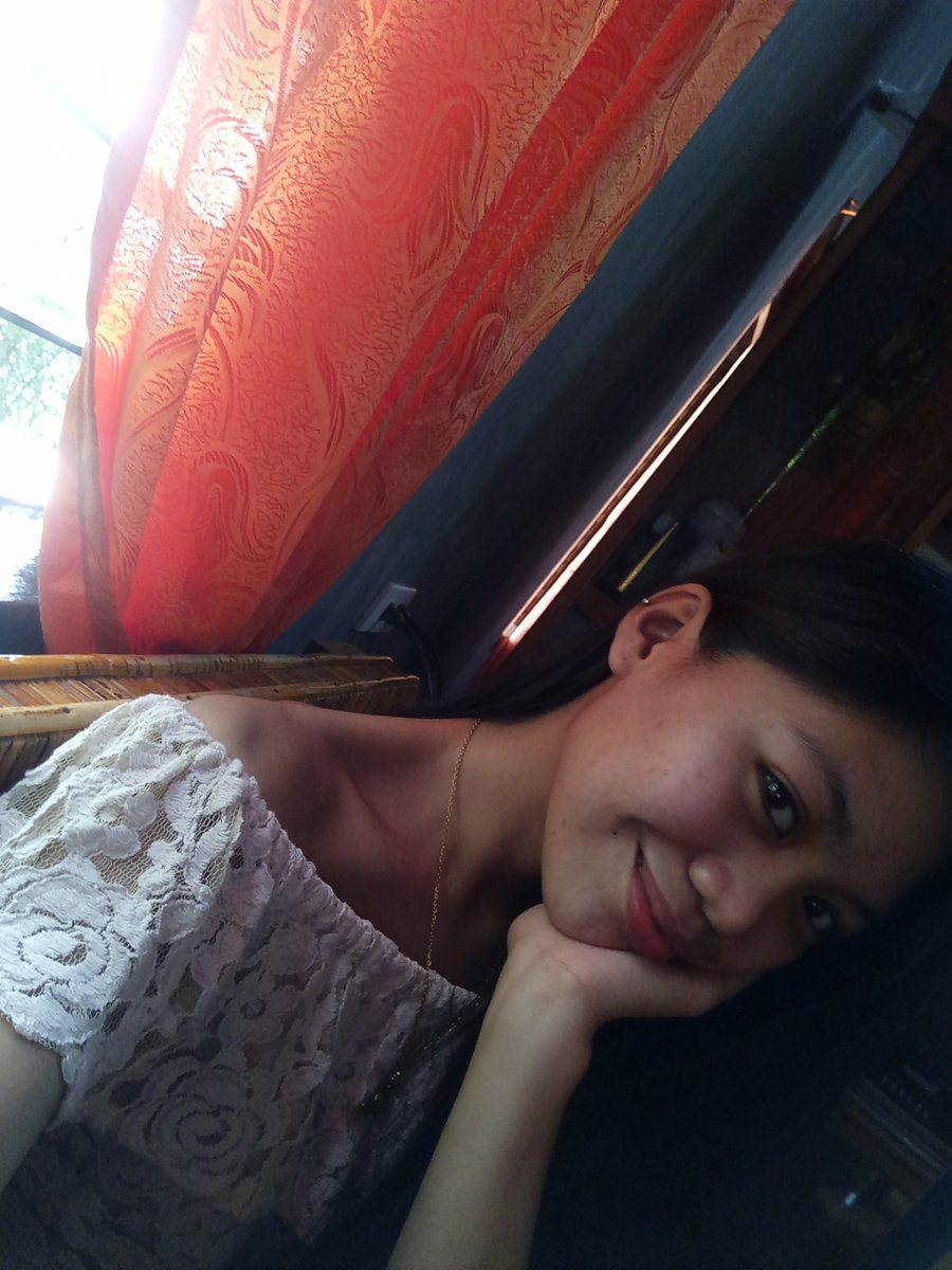 teydt_'s tweet photo. my mood, as always π β’ #favepose https://t.co/FsXHa80feX