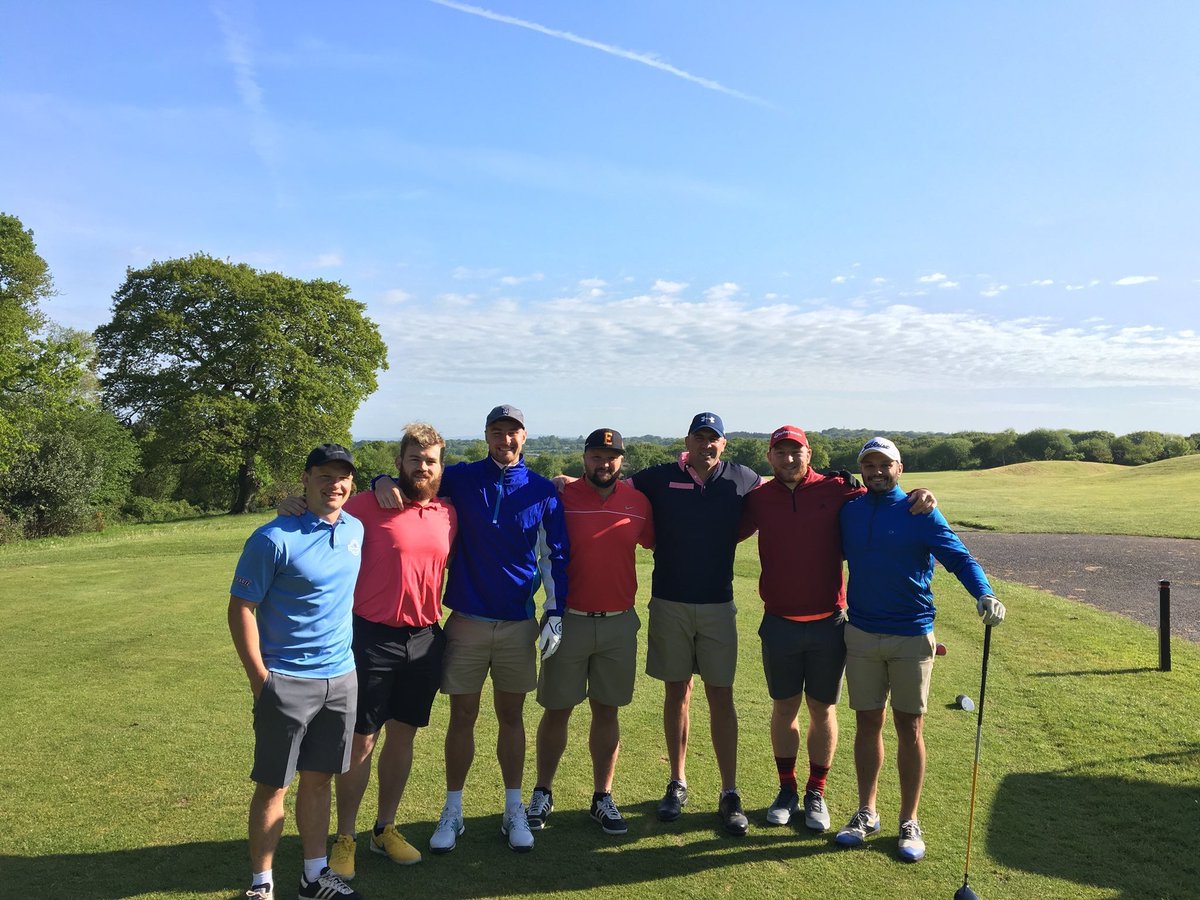 Tomas Francis tweet media