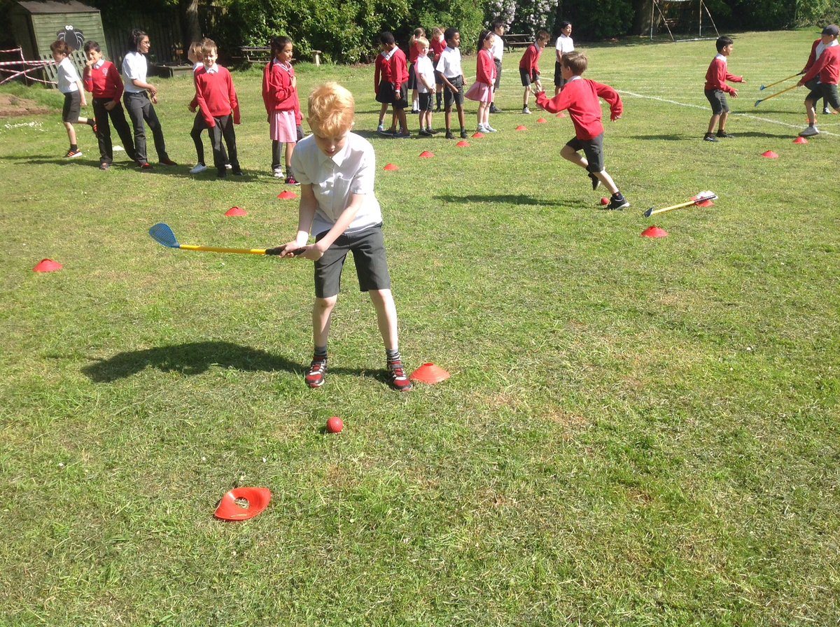 Golf teaching with  @Walmley_Academy on a sunny morning, what could be better #golf #year4
