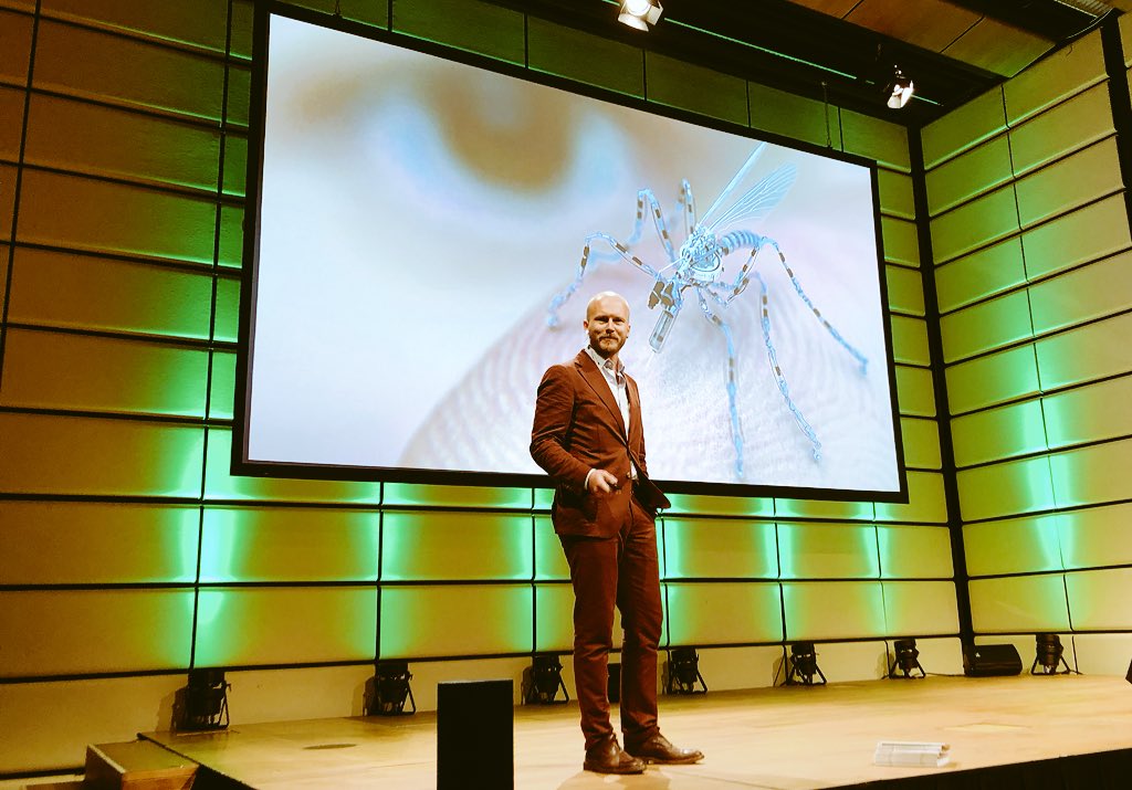 kitinkati's tweet image. ”Technology is neutral. But in humans who run technology we have both good and evil in us.” @lassi

#WeAreDevs2018 #WeAreDevelopers