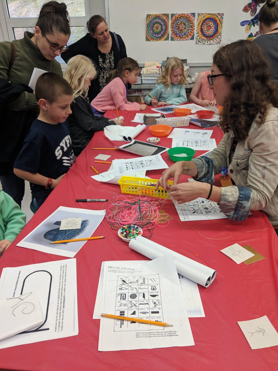 esbsteamcoord's tweet photo. Thank you to the PTA for sponsoring the Arts Social last night! Over 200 students participated in workshops from the MFA, Children's Museum and professional artists. A huge shout out to the students artwork and passions project presentations. #steam #passionsprojects #artmatters https://t.co/BrhdF34mOa