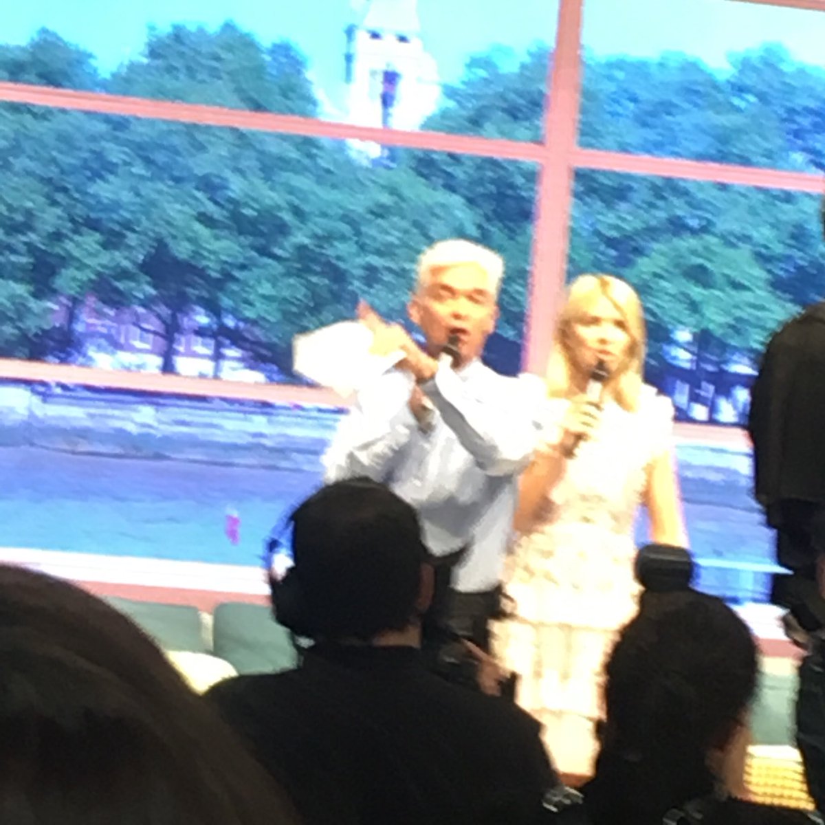 SarahGardom's tweet photo. #TMLiveEvent https://t.co/G35Vc7u6JL
