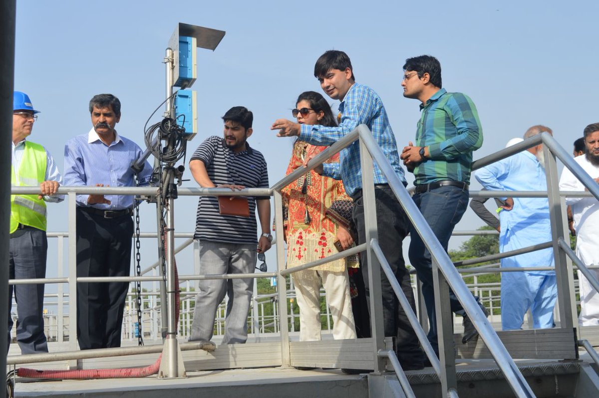 SMUReforms's tweet photo. The Water supply in #Faisalabad city have seen an increase of 15 M gallons/day as local #WASAs have improved network efficiency by automation, pressure regulation, leak detection and network zoning. #WaterReforms https://t.co/4PEj3mqQPH