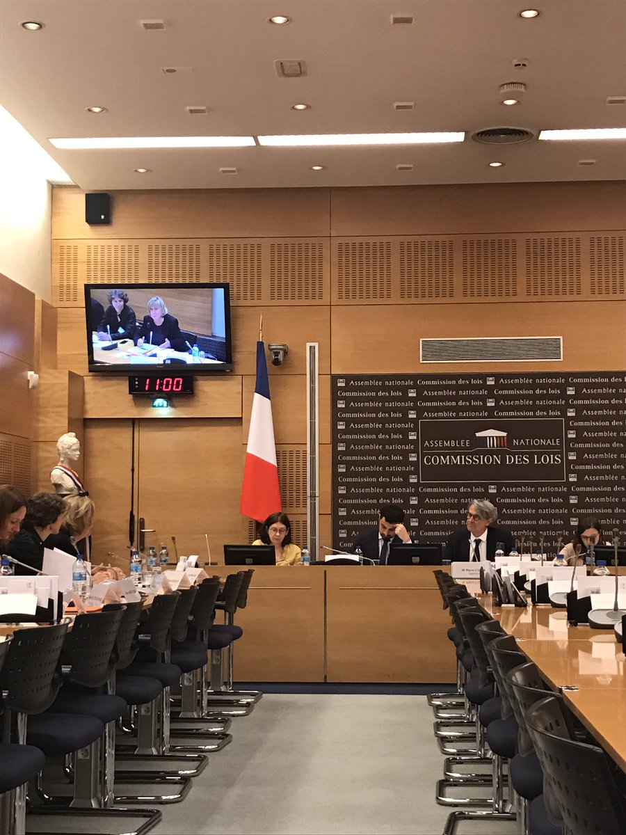 PierreCabarefr's tweet image. Dans le cadre de mon rapport d'information sur le PJL choisir son avenir pro, nous recevons en @AN_DroitsFemmes des représentants d'associations sur l'#égalité pro/salariale.Je me réjouis des échanges et du large spectre des sujets abordés. Le direct ➡️videos.assemblee-nationale.fr/direct.6004248…