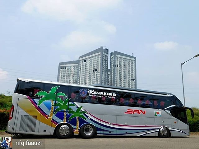 karoseriID's tweet image. Regrann from @rifqifaauzi -  Tronton + Alcoa = MantaV
~
Siliwangi Antar Nusa
Scania K 410iB
Legacy SR-2 XHD Prime
🚩 : The Breeze, BSD.

#siliwangiantarnusa #san #legacysr2 #laksanakaroseri #scaniabus

#eatsleepbusindo #eatsleepbus #sukafotobis #officialfotobusindonesia #buse…