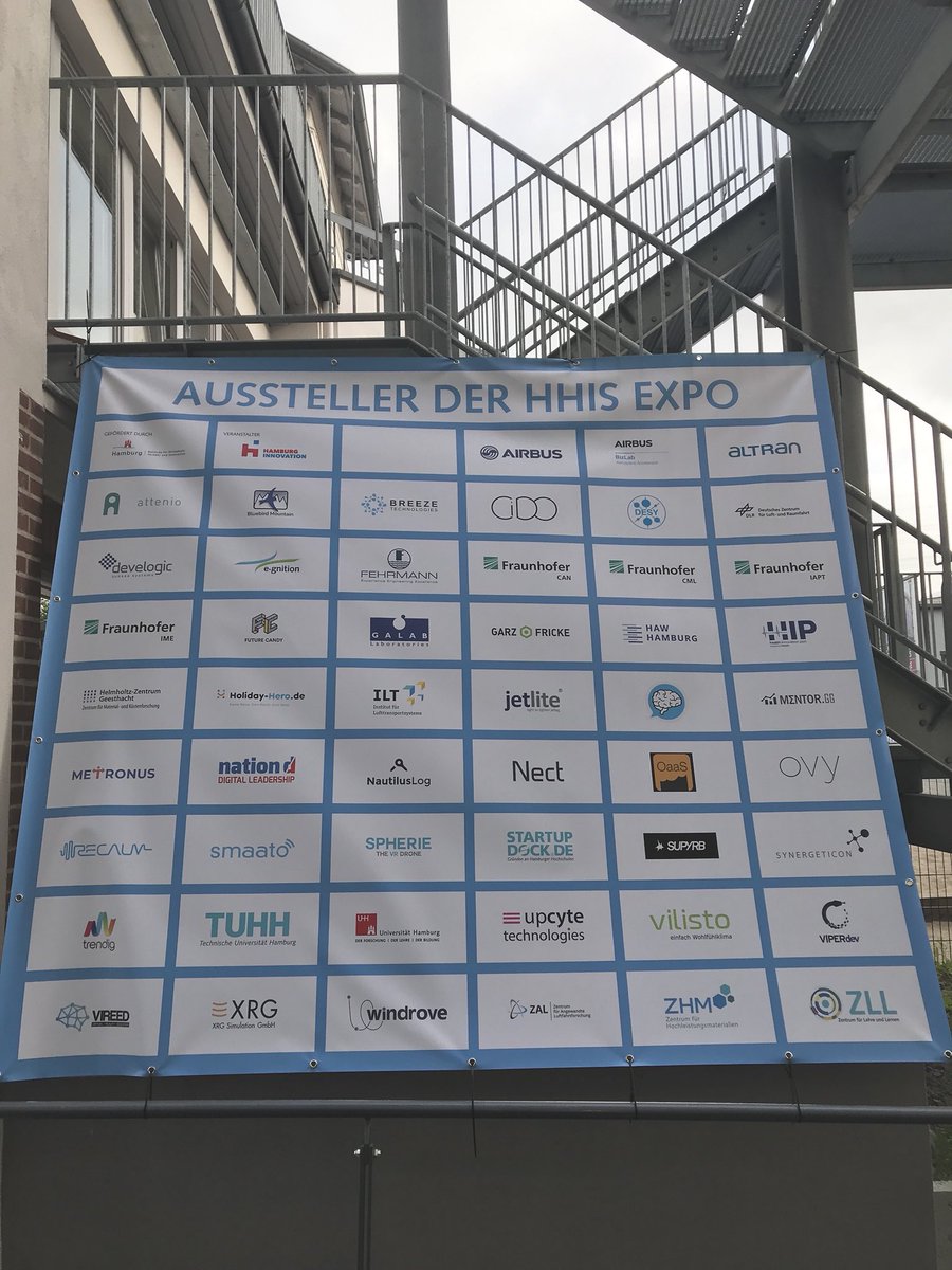 HHISummit's tweet photo. Was euch heute beim #HHIS erwartet: https://t.co/xBFhOizZNj