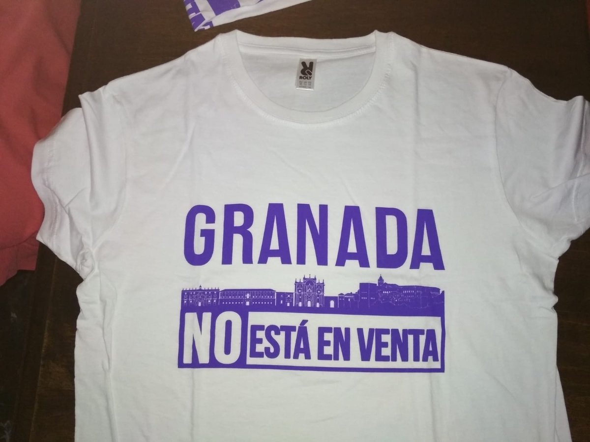 ¿Aún no tienes tu camiseta para la maní de #GranadaNoEstáEnVenta ? únete a las distintas columnas y participa para gritar alto que reivindicamos otra Granada posible <a href="/afeministagr/">Asamblea Feminista</a> @AjuntamientosGr <a href="/StopRepresionGr/">StopRepresiónGranada</a> <a href="/SomEnergia/">Som Energia</a>