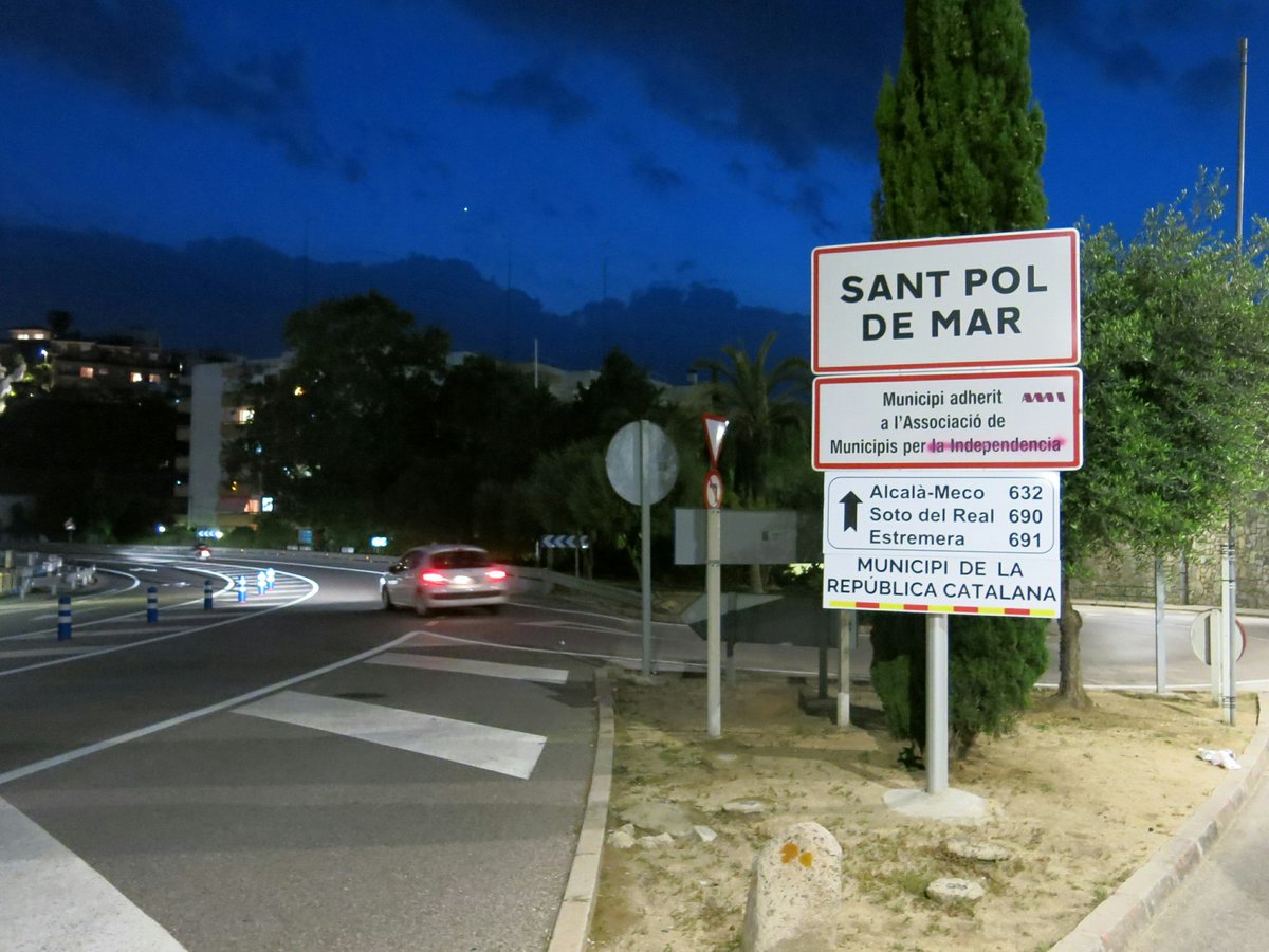 cdrsantpol's tweet photo. Tan lluny de Sant Pol i tan a prop dels nostres cors. Sant Pol no us oblida. https://t.co/416r8gIqAd
