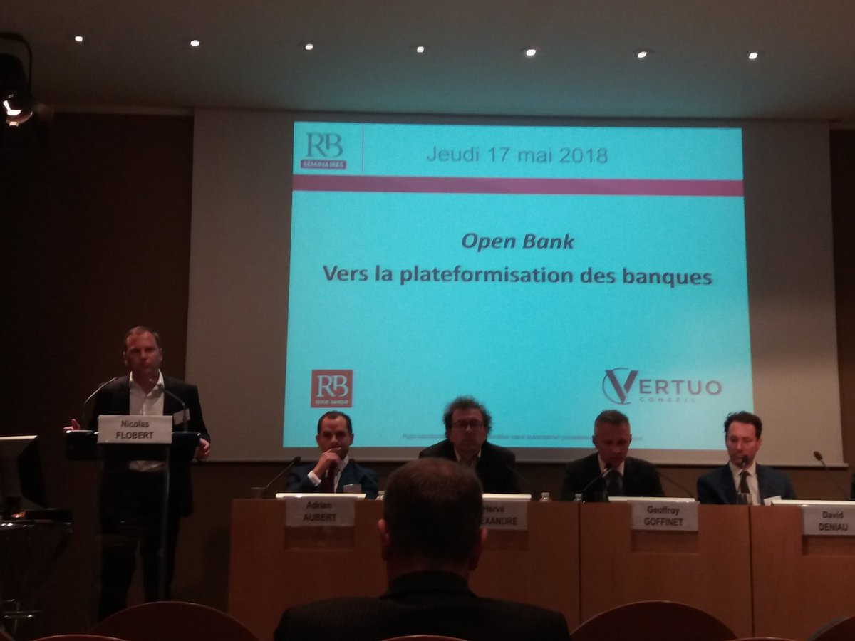 C_Schneider_'s tweet photo. En direct de la #FBF pour un séminaire autour de l'open-banking et la plateformisation des banques #vertuo #revuebanque https://t.co/32dENOhkjO