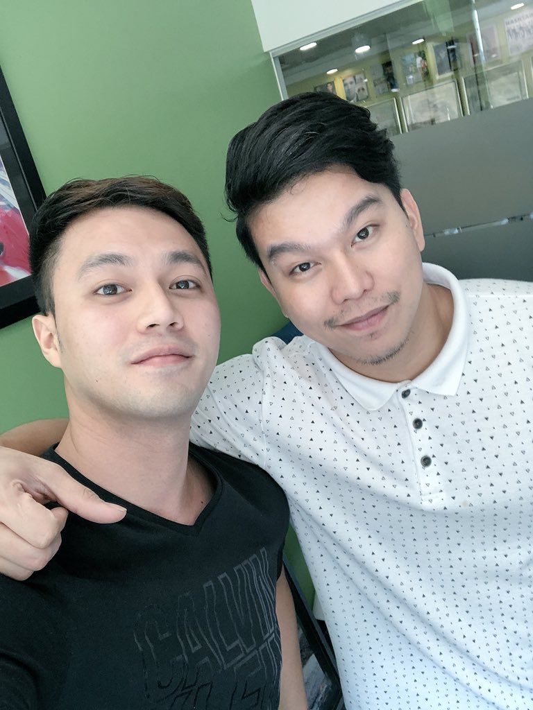 Chardocampo's tweet photo. With sir @roxsantos ☺️ https://t.co/p8hspPa594