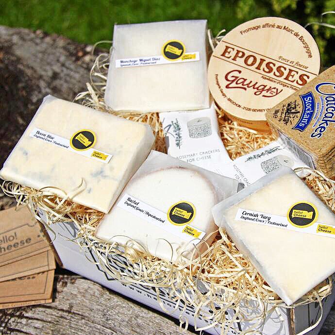 HelloCheeseBox's tweet photo. 📢Ding! Ding!📢
Last call for orders for this weekend peeps! The cut-off for orders (for next day delivery) is 11am.
TREAT YOURSELF #cheese https://t.co/mL8Q8y4Mo8
