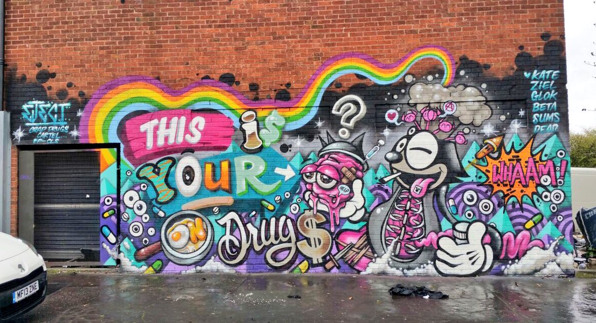 contrastmural's tweet photo. Check out @Ejectos mural on Gildart St in @fabdistrictuk from #contrastmuralfest @zapgraffiti @MontanaCansUK @GlobalArtSup1 @absolutvodka https://t.co/Xxb3ATxGZ2