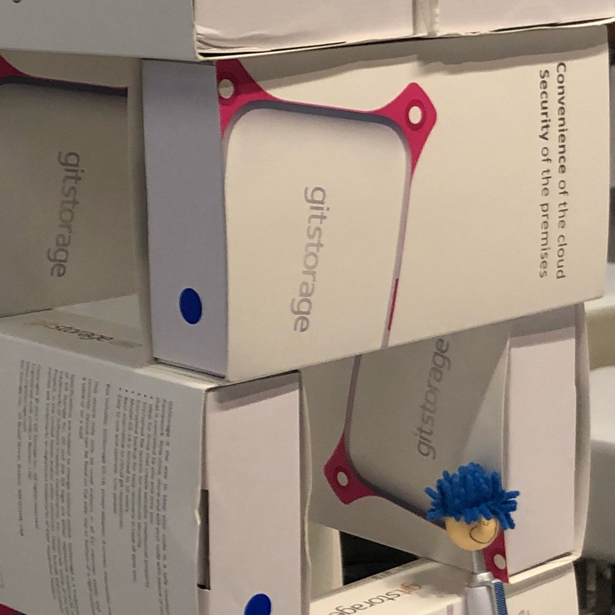 ogerling's tweet image. A « git tower » by #gitstorage ;-) at #wearedevelopers2018