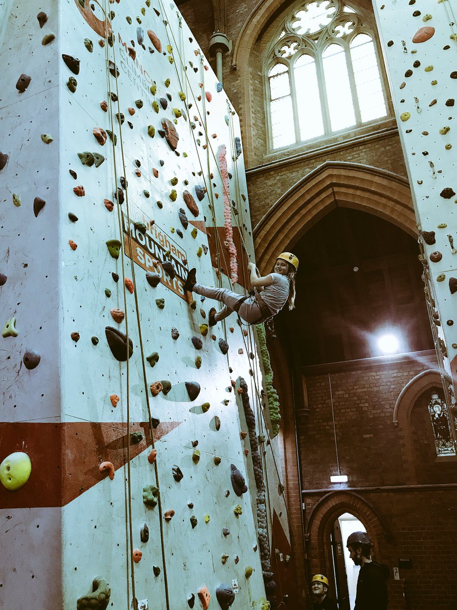 onemileproject's tweet photo. How good are these two; they only started climbing @MancClimbCentre a few months ago #OneMileProject #MCRFutureTalent @YP_Potential @cariocca_ltd https://t.co/TXExS1pZr8