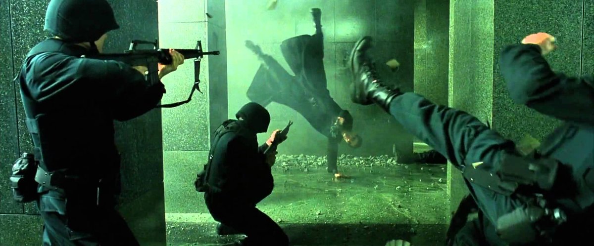 BenQ Europe on X: "In The Matrix (1999), Neo & Trinity's 3 minute long lobby  shootout scene took 10 days to shoot. No CGI was used in this scene. All of  the