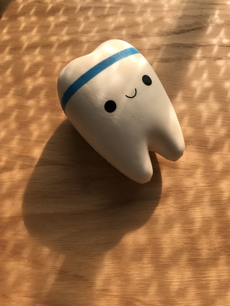RaisingGinger's tweet photo. When your brilliant project manager encourages your dental obsession with themed gifts 🎁😂😬👌🏼#HappyCurator #tooth #squishy #TeethExhibition @ExploreWellcome https://t.co/cZyQO3fdRV